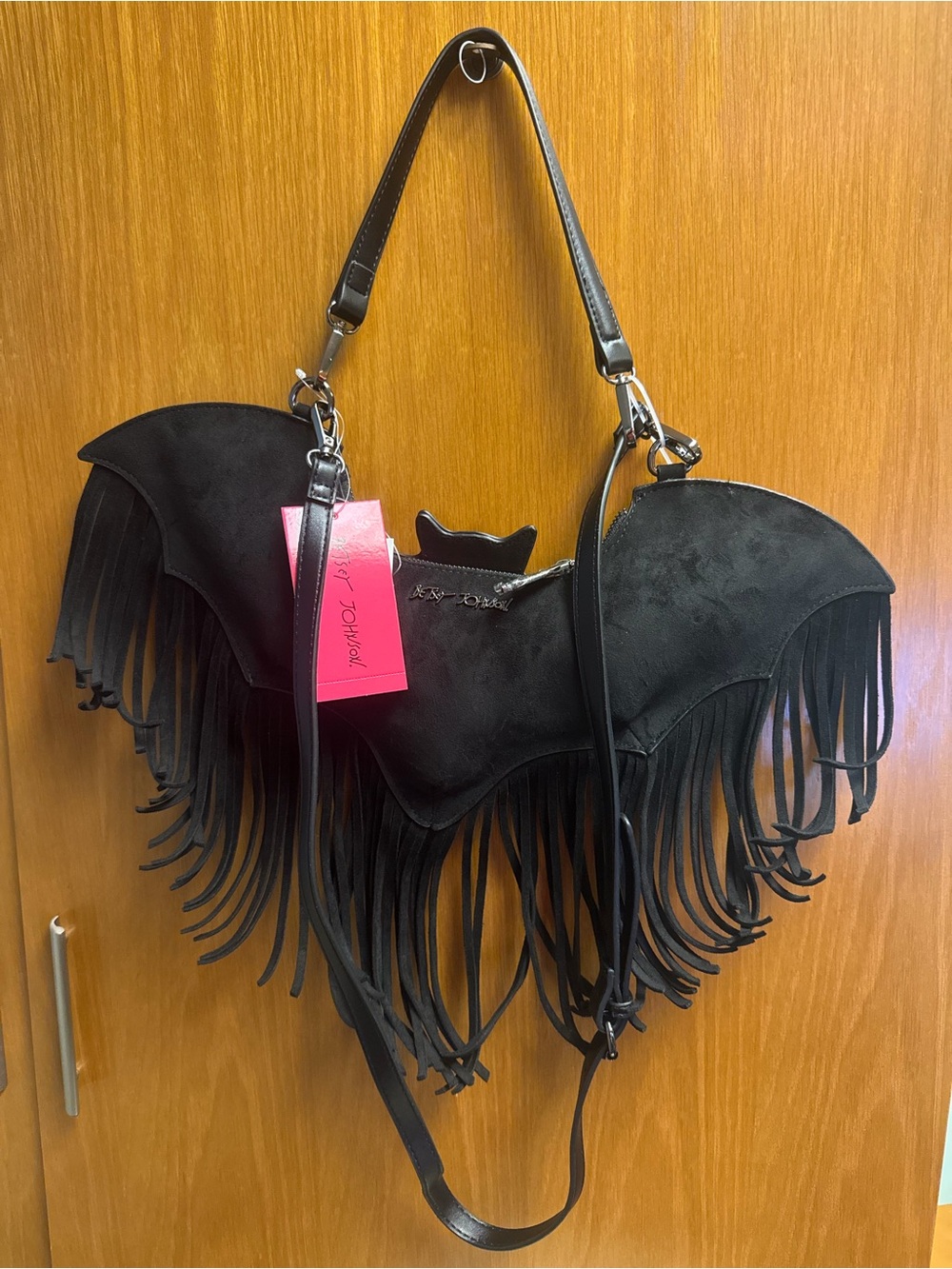 NWT Betsey Johnson Halloween Bat fringe bag Crossbody Bag Ju XOBAT - Picture 1 of 2